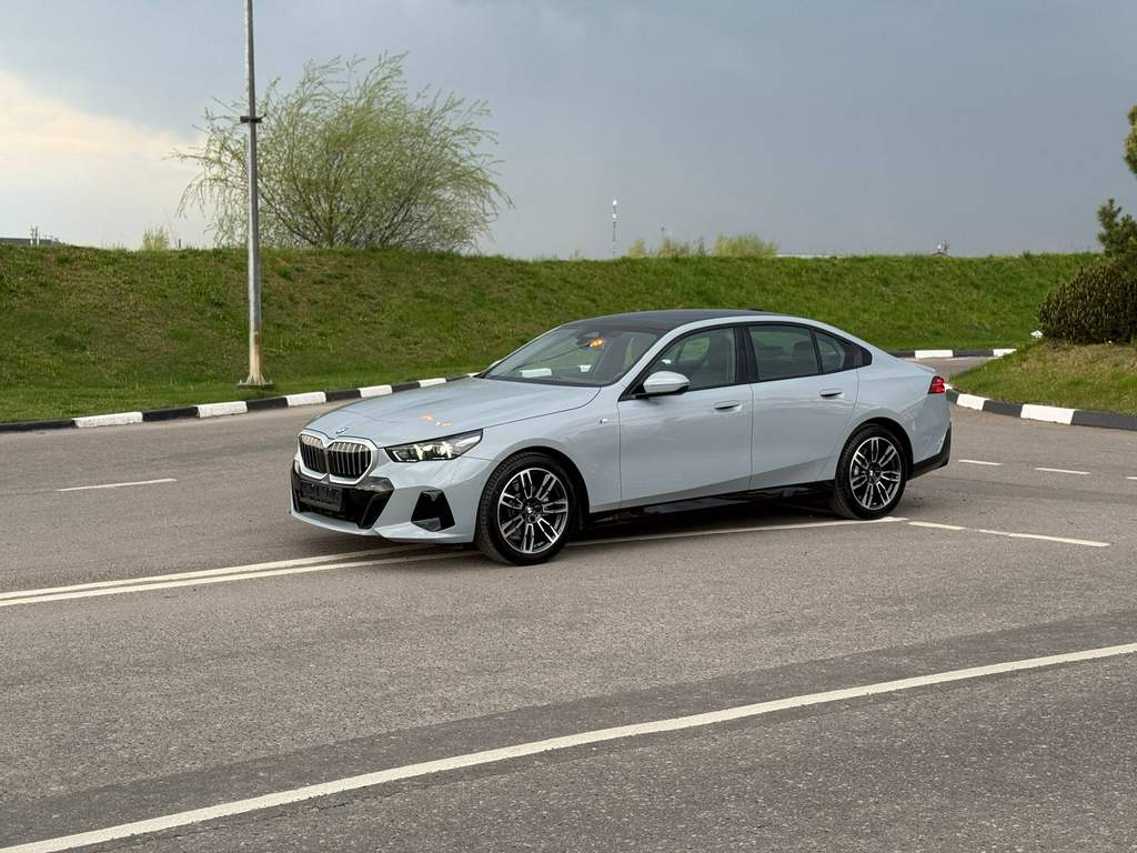 BMW 525i