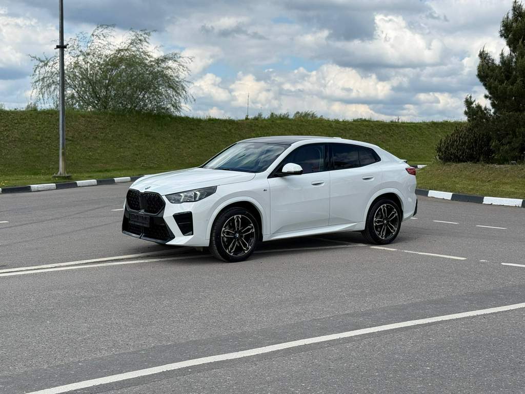 BMW X2 xDrive 25i